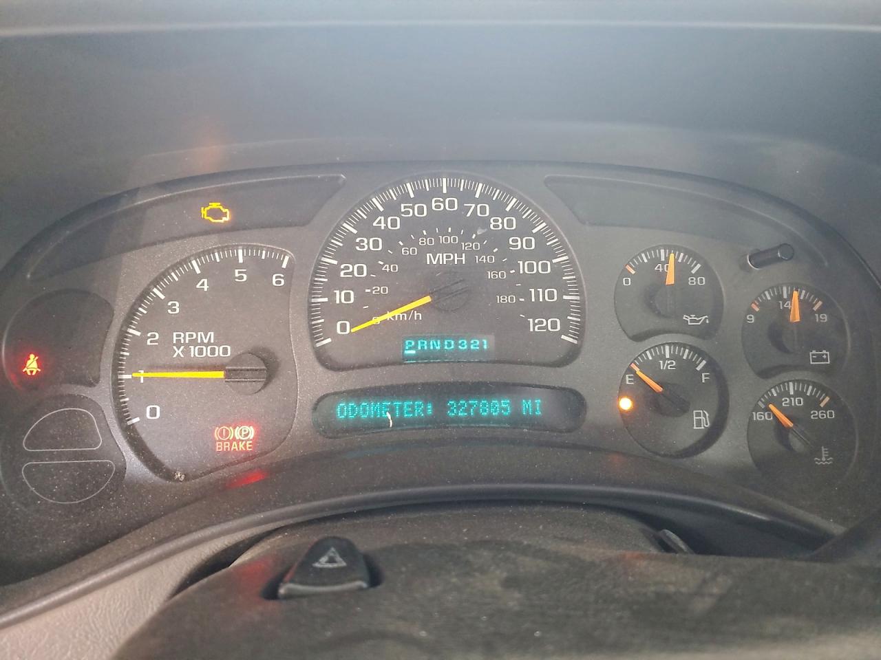 2003 CHEV Suburban VIN 3GNFK16T73G176904 photo 9