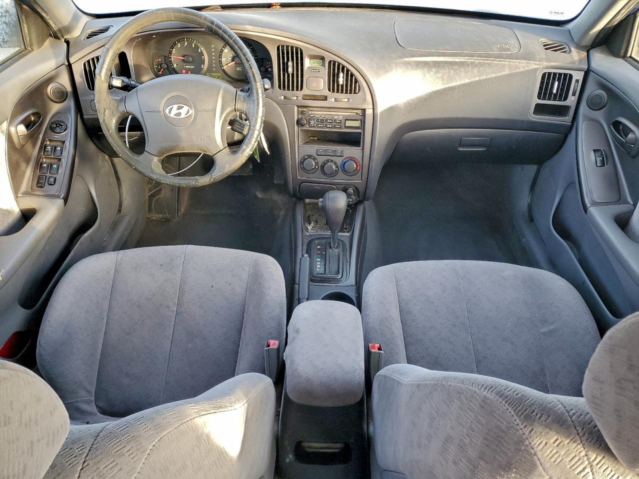 2006 HYUNDAI Elantra VIN KMHDN46D06U378465 photo 8