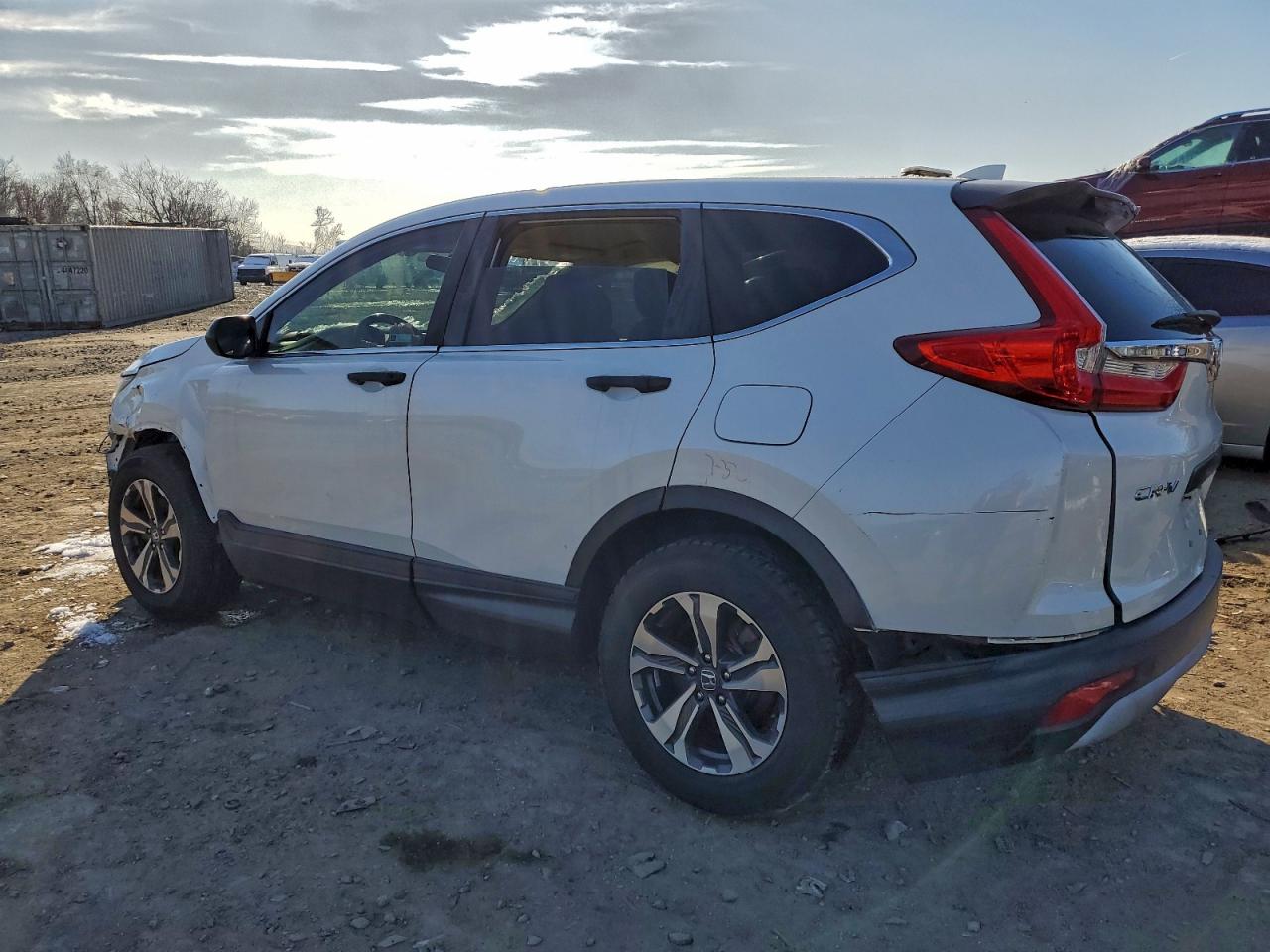 2019 Honda Crv VIN 2HKRW6H3XKH204589 photo 2