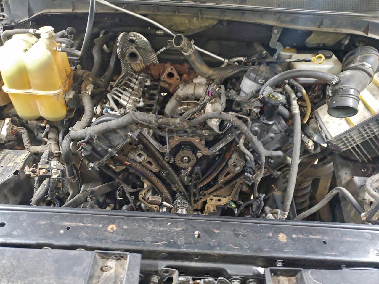 2017 Nissan TITAN VIN 1N6BA1F31HN526226 photo 11