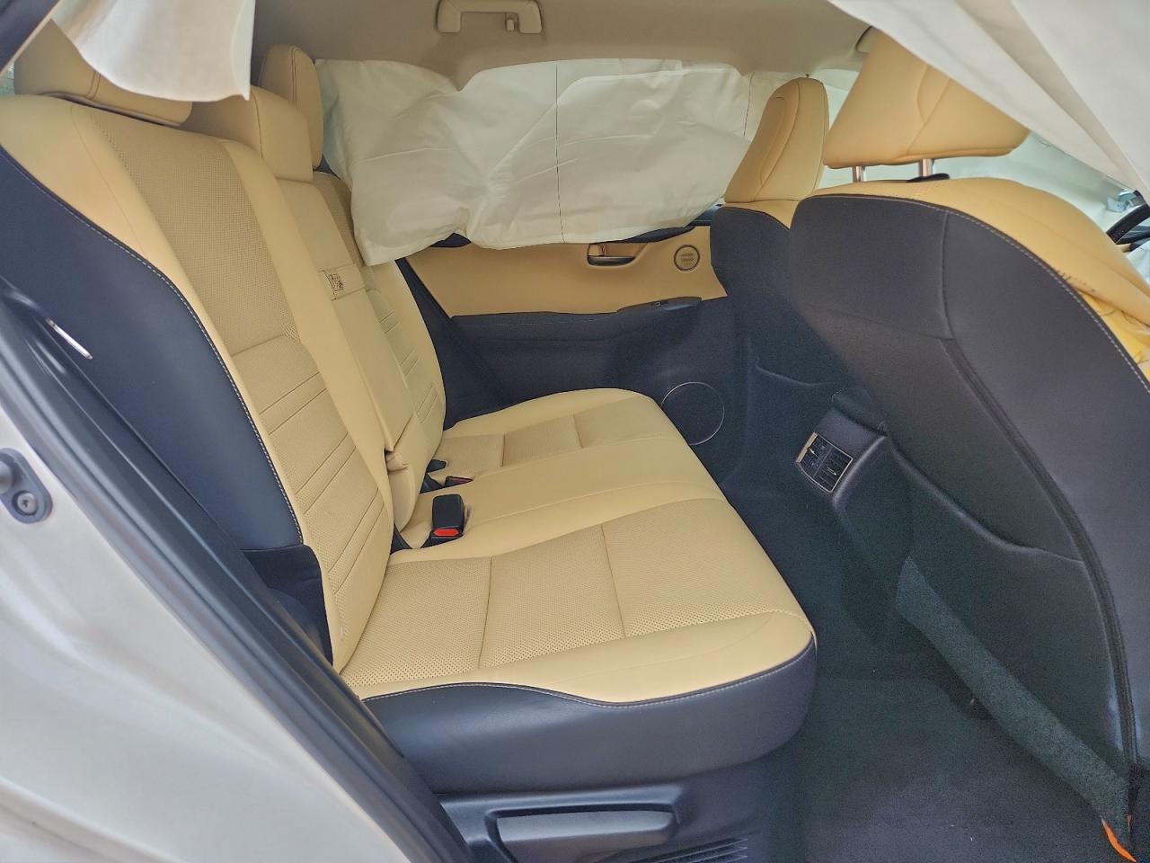 2018 Lexus Nx VIN JTJYARBZ7J2106299 photo 11
