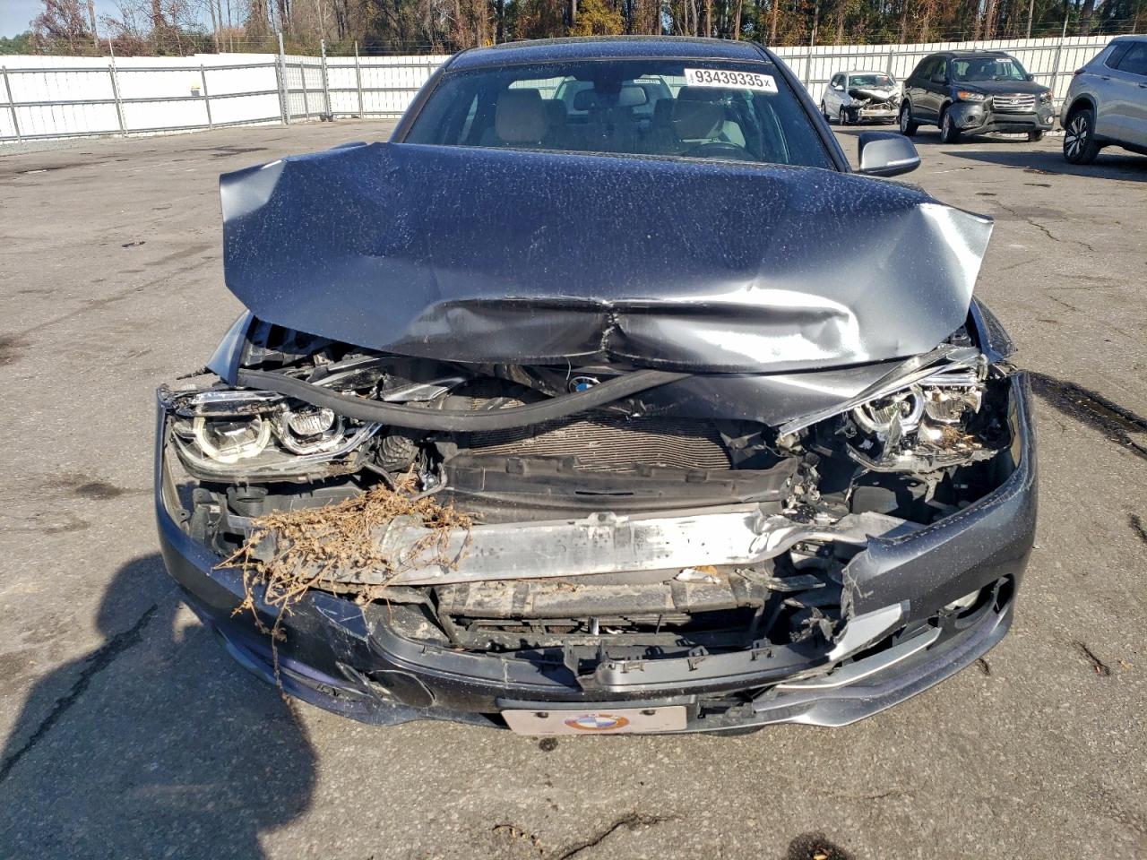 2017 BMW 3 series VIN WBA8D9G52HNU58423 photo 5