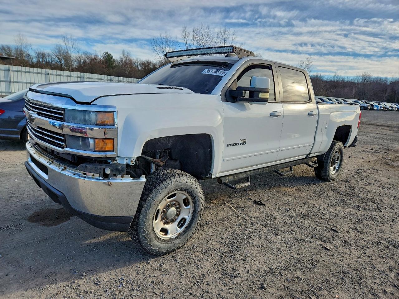 2016 Chevrolet All models VIN 1GC1KVE85GF180898 photo 1