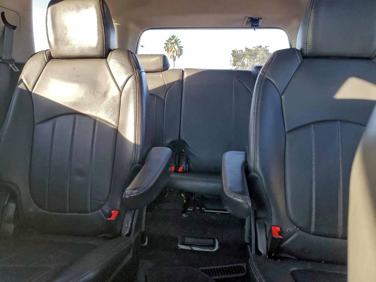 2014 GMC Acadia den VIN 1GKKRTKD7EJ202145 photo 10