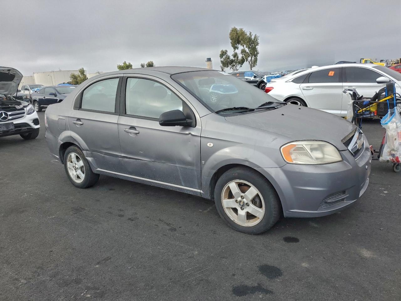 2007 Chevrolet Aveo VIN KL1TG56627B103878 photo 4