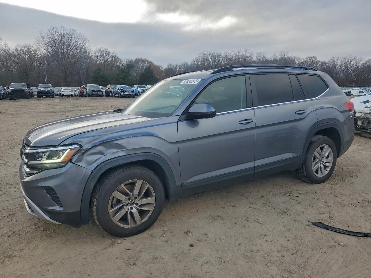 2021 Volkswagen Atlas VIN 1V2GP2CA2MC515935 photo 1