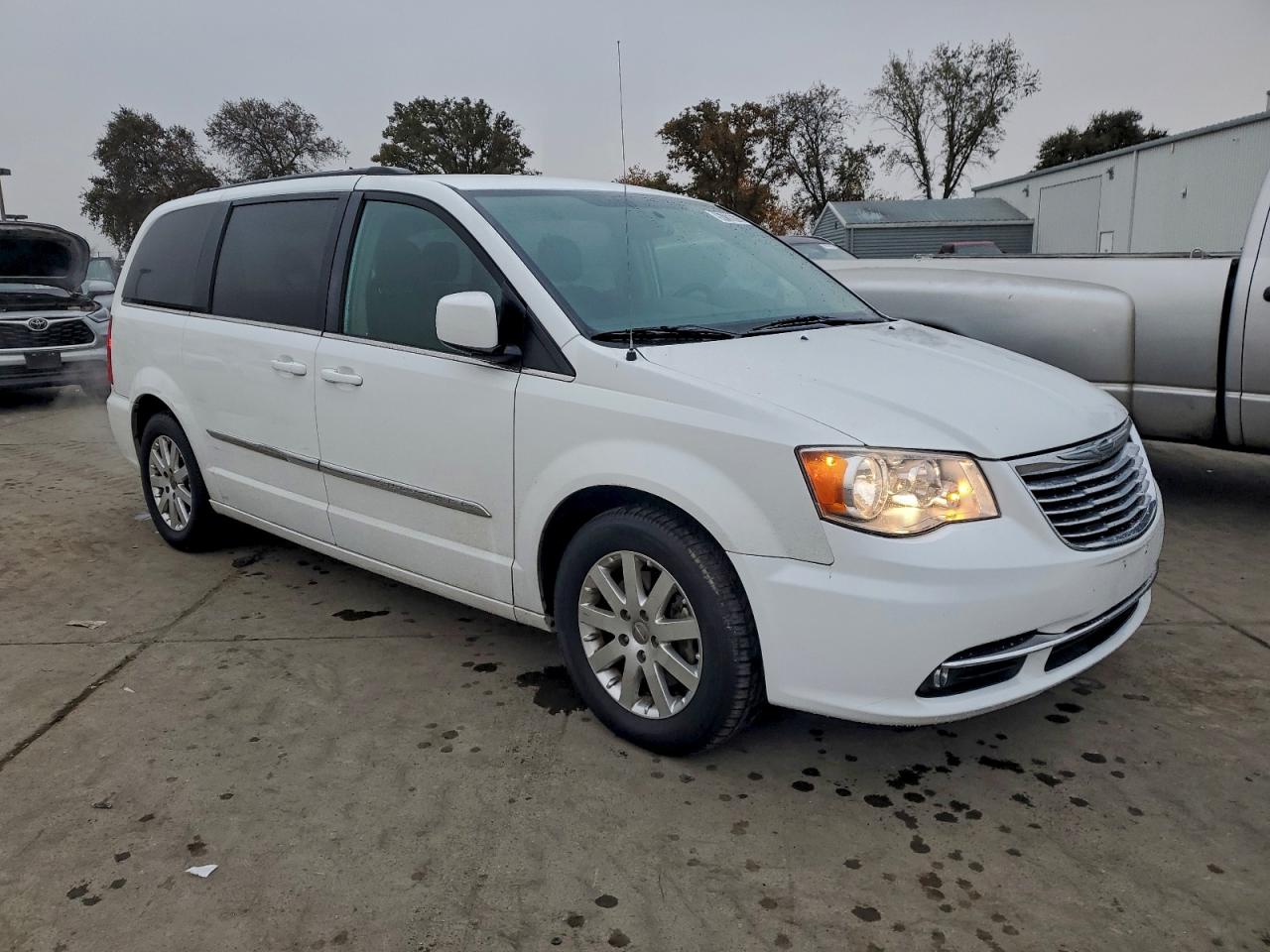 2016 Chrysler Minivan VIN 2C4RC1BG3GR267714 photo 4