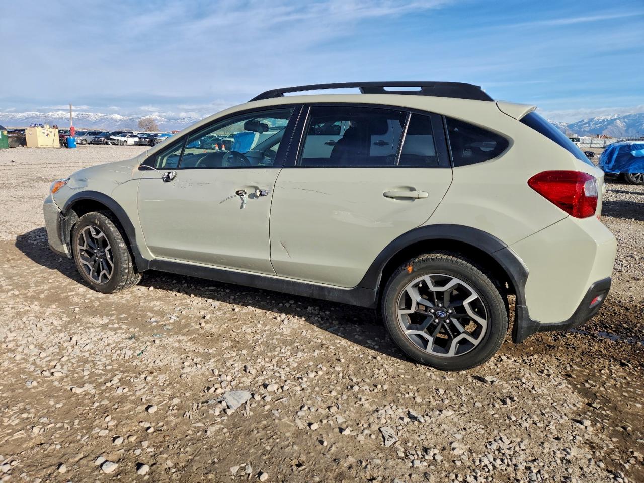 2016 Subaru Crosstrek VIN JF2GPALC2GH208271 photo 2