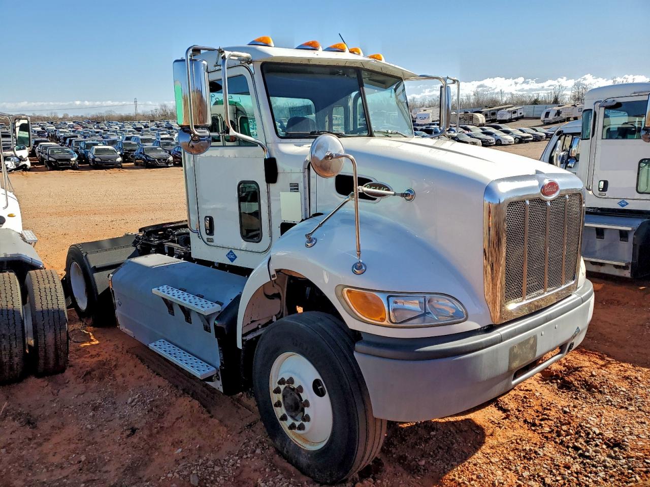 2017 PETERBILT All models VIN 1NP3A28X7HD421508 photo 1
