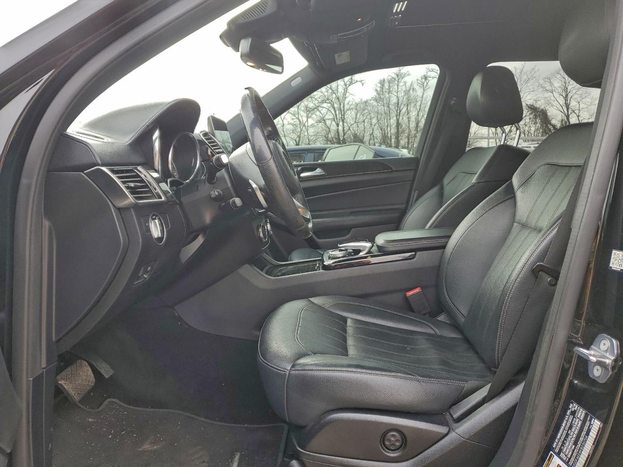 2019 Mercedes-Benz Gls-class VIN 4JGDF6EE8KB230704 photo 7