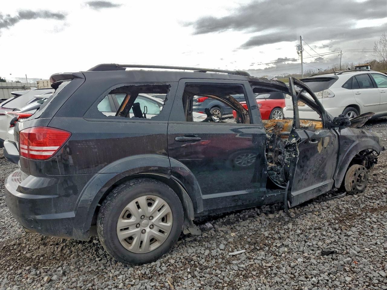 2020 Dodge Journey VIN 3C4PDCAB9LT253734 photo 3