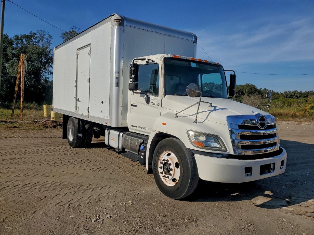 2012 HINO All models VIN 5PVNJ8JM3C4S50316 photo 4
