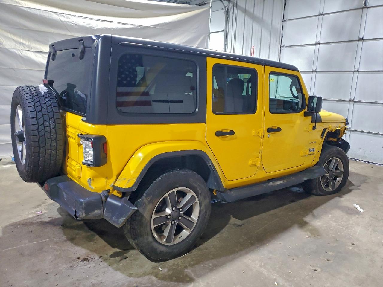 2019 Jeep Wrangler / VIN 1C4HJXEG5KW515350 photo 3