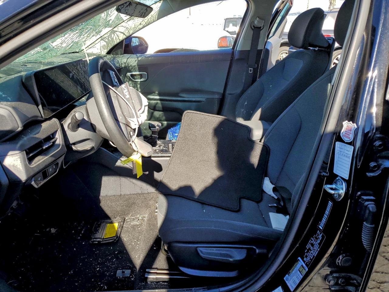2025 Kia K4 lx VIN 3KPFT4DEXSE052616 photo 7