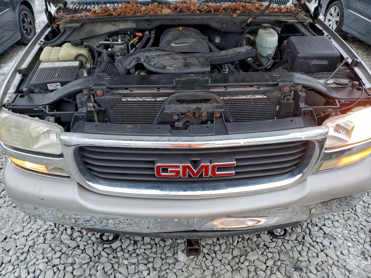 2005 GMC Yukon VIN 1GKFK16Z35J231948 photo 12