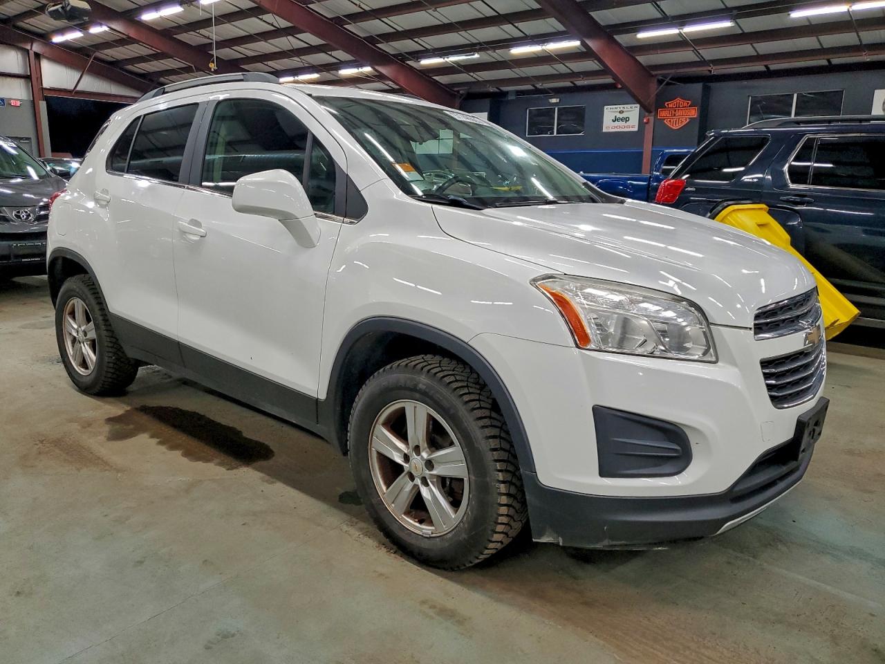 2016 Chevrolet Trax VIN KL7CJPSB6GB601913 photo 4