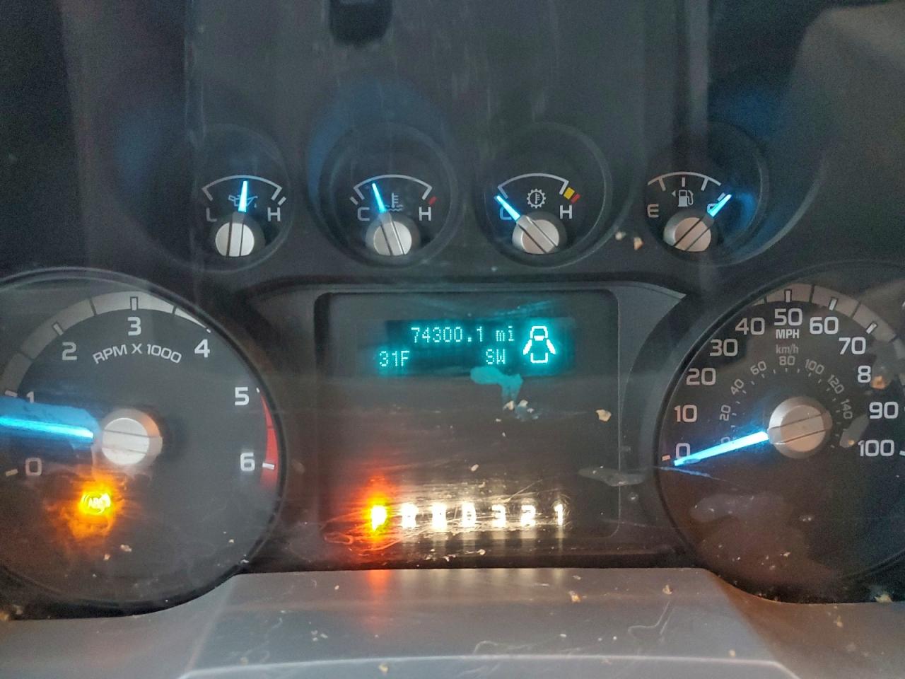 2016 Ford F550 VIN 1FD0X5HY1GEC27063 photo 9
