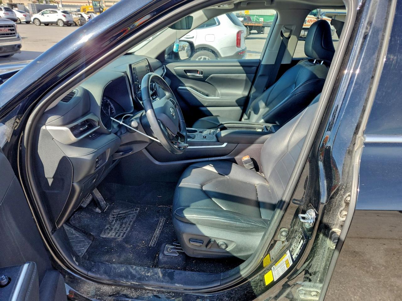 2020 Toyota Highlander VIN 5TDGZRAH4LS000131 photo 7