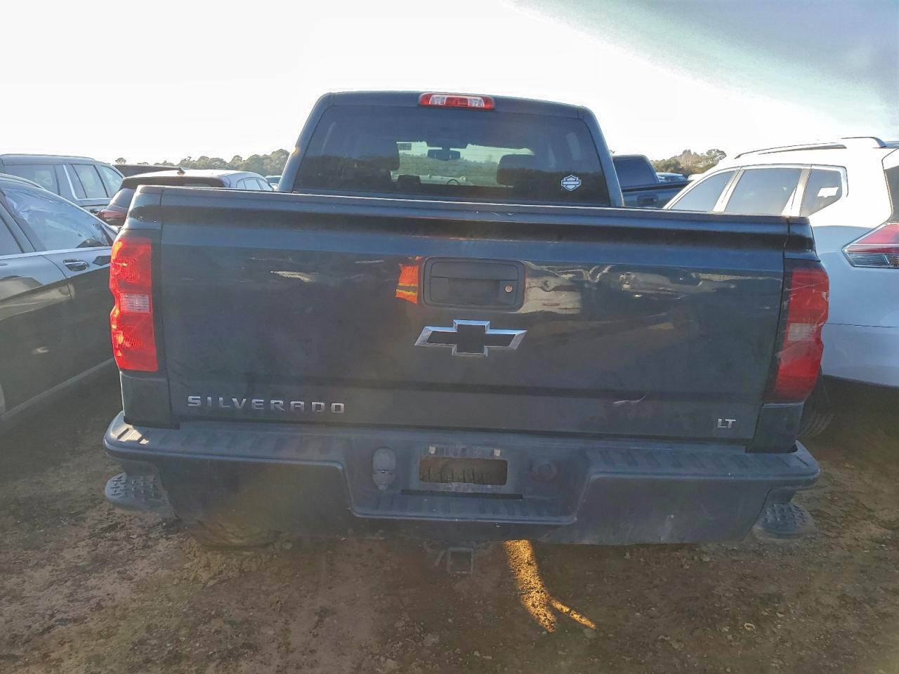 2017 Chevrolet All models VIN 3GCUKREC2HG504057 photo 6