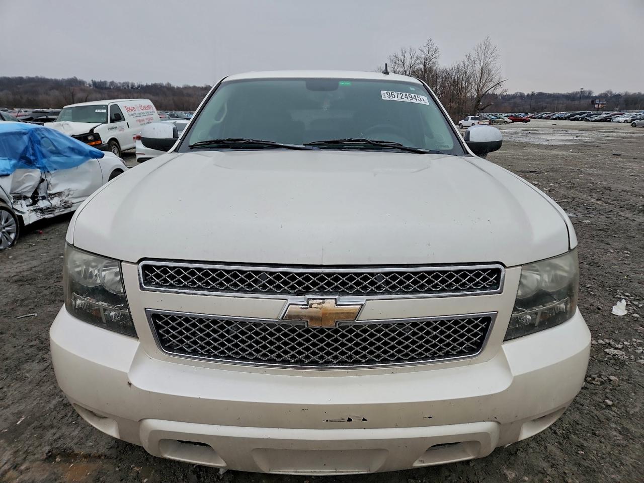2010 Chevrolet Suburban VIN 1GNUCKE0XAR176491 photo 5