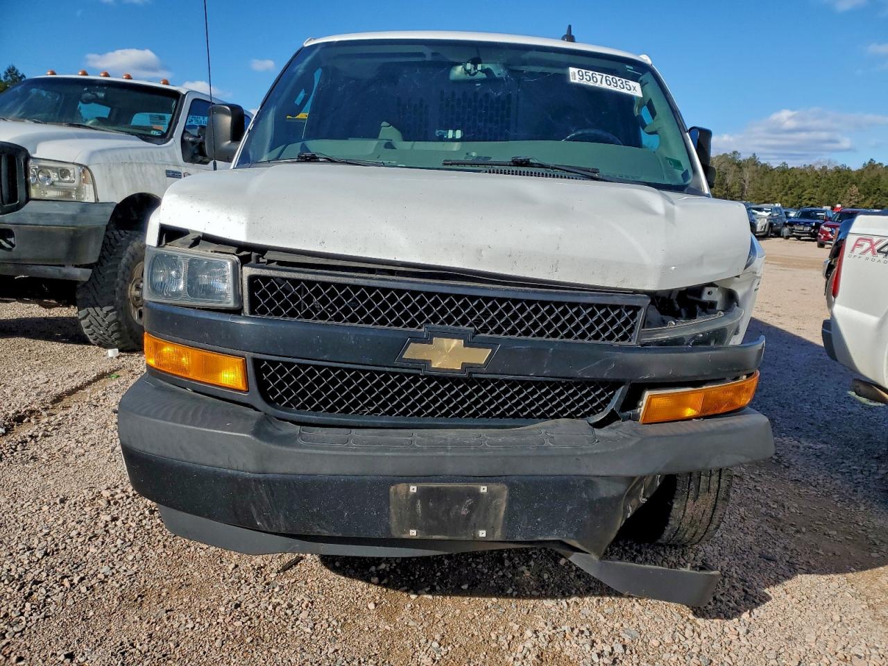 2020 CHEV Express VIN 1GCWGAFP4L1160851 photo 5