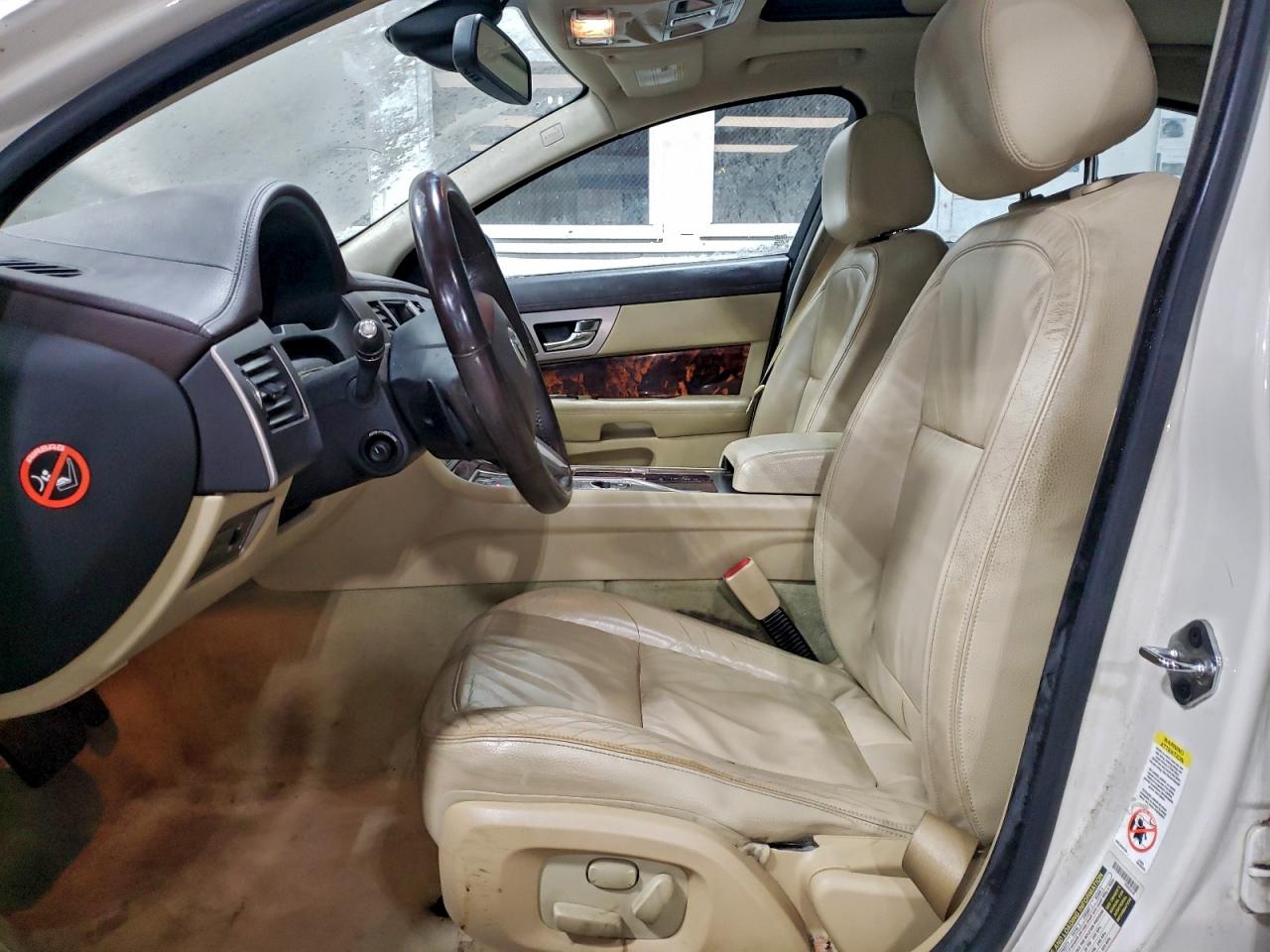 2009 Jaguar Xf VIN SAJWA05B19HR29678 photo 7