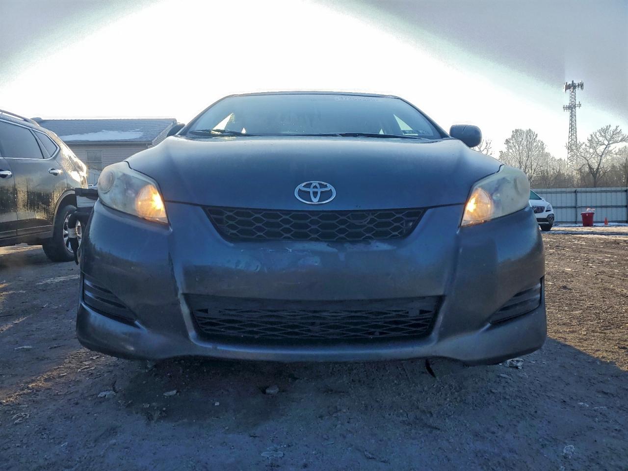 2010 Toyota Matrix VIN 2T1KU4EE5AC294527 photo 5