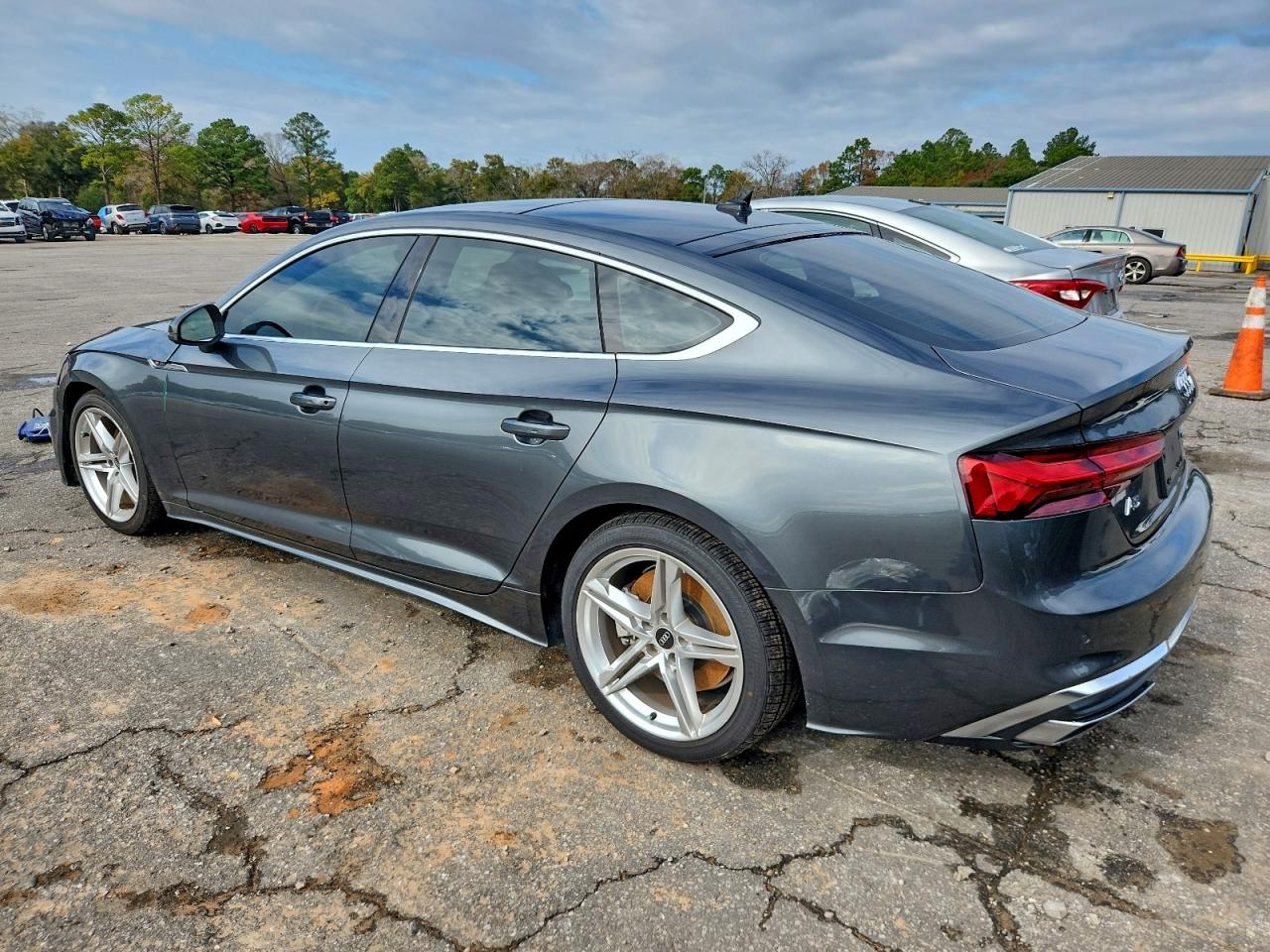 2022 AUDI A5 VIN WAUFACF51NA029114 photo 2