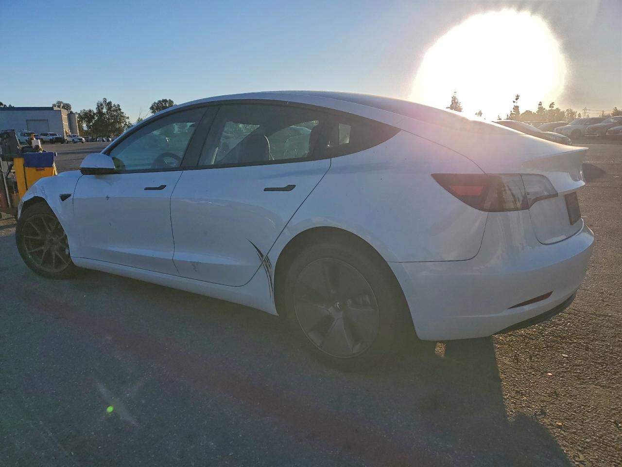 2021 Tesla Model 3 VIN 5YJ3E1EB3MF070582 photo 2