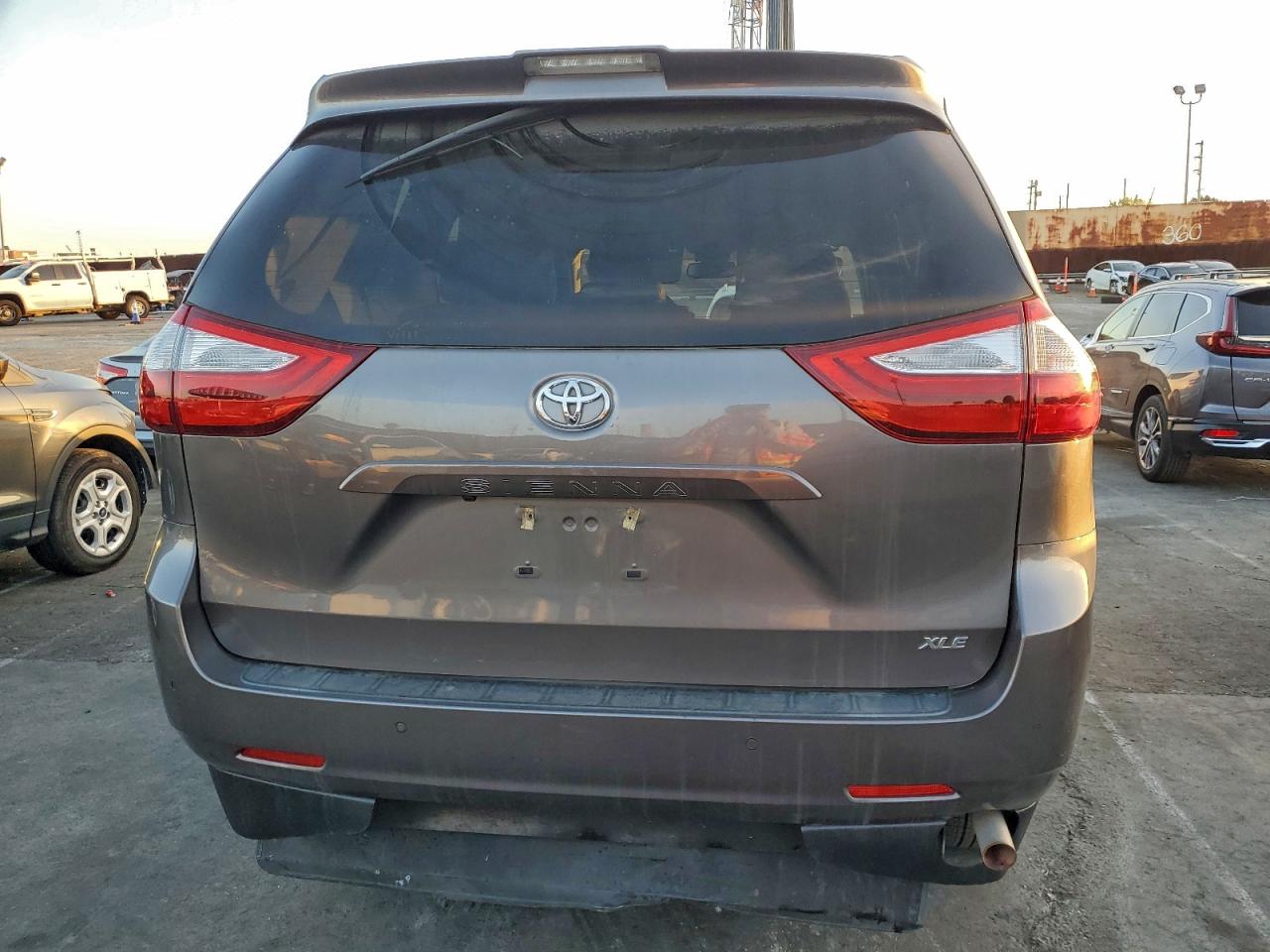 2019 Toyota All models VIN 5TDYZ3DC4KS017088 photo 6