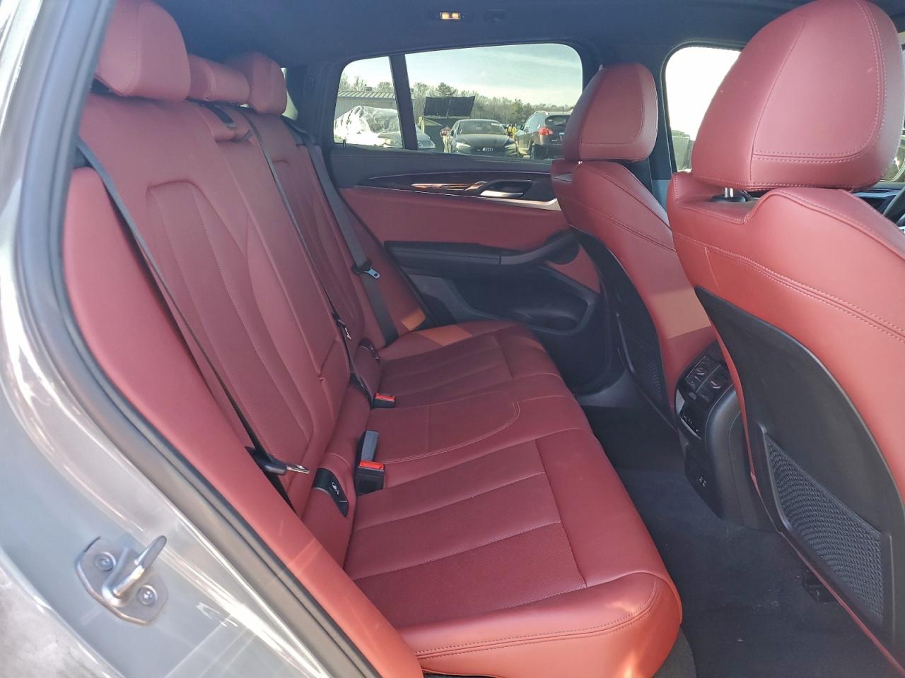 2022 BMW X4 VIN 5UX43DT09N9K11789 photo 11