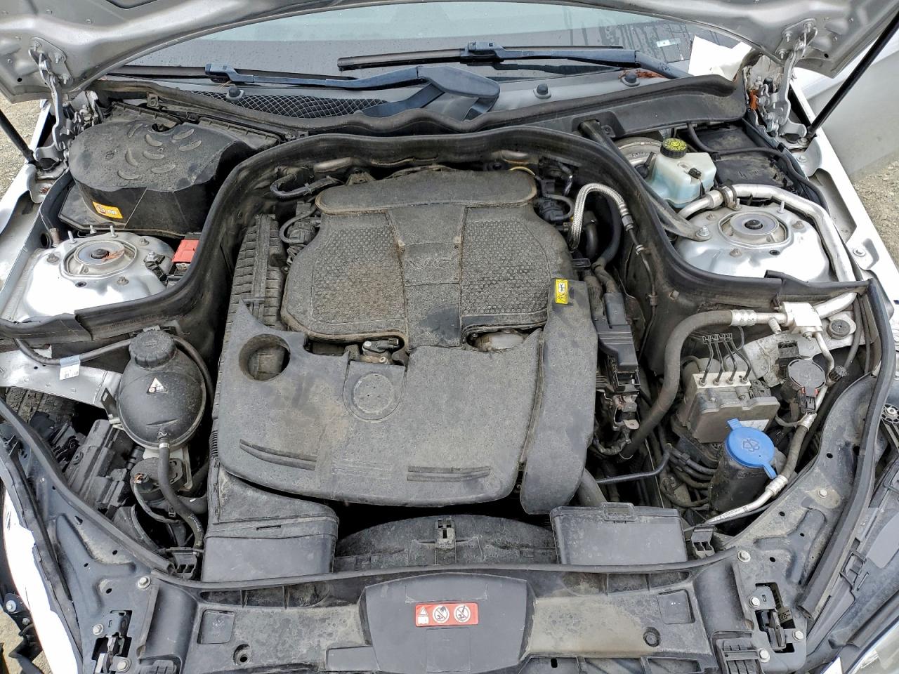 2016 Mercedes-Benz E-class VIN WDDHF5KB1GB221446 photo 11