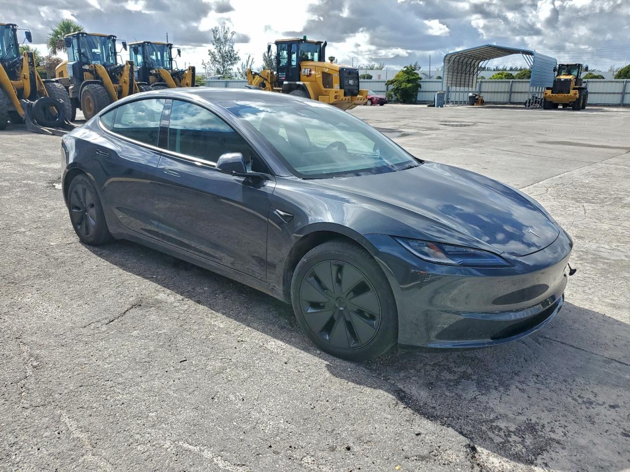 2024 Tesla Model 3 VIN 5YJ3E1EA8RF744353 photo 4
