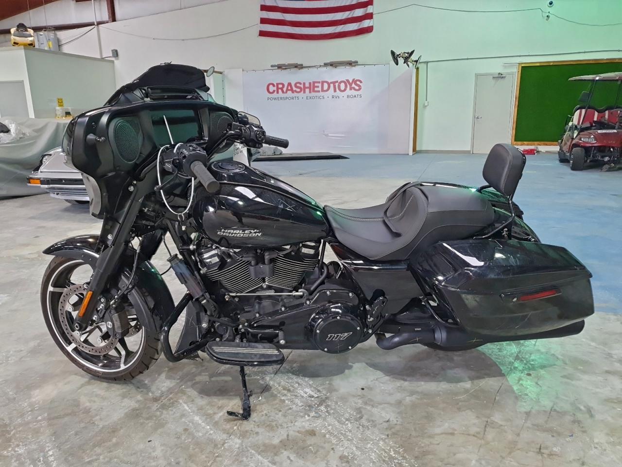 2025 HARLEY Fl VIN 1HD1KB714SB632689 photo 3