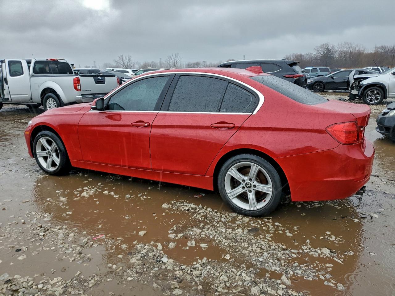 2015 BMW 3 series VIN WBA3B5C55FP652962 photo 2