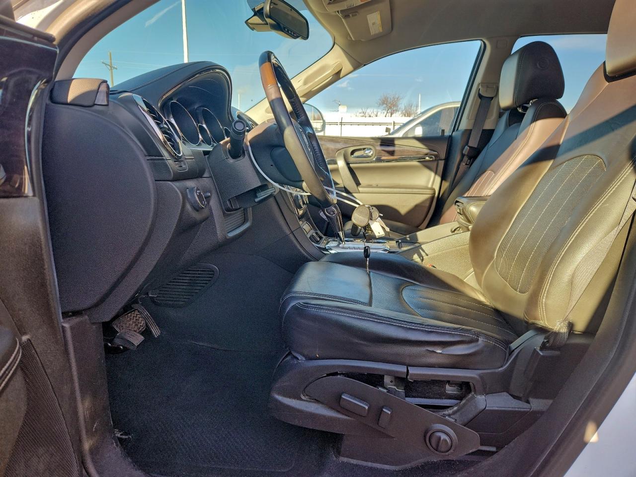 2017 Buick Enclave VIN 5GAKVBKD3HJ185352 photo 7