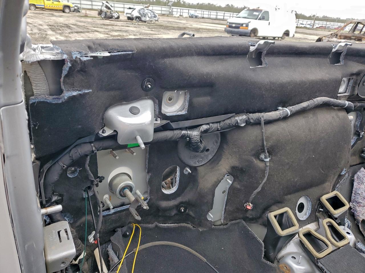 2019 Chevrolet All models VIN 1GCPWEED2KZ135842 photo 9