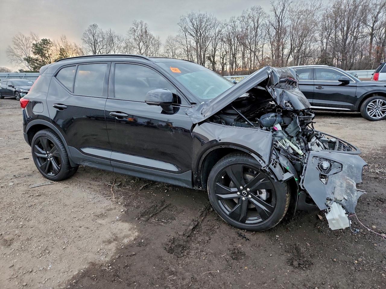2023 Volvo Xc40 ultim VIN YV4L12UXXP2097068 photo 4