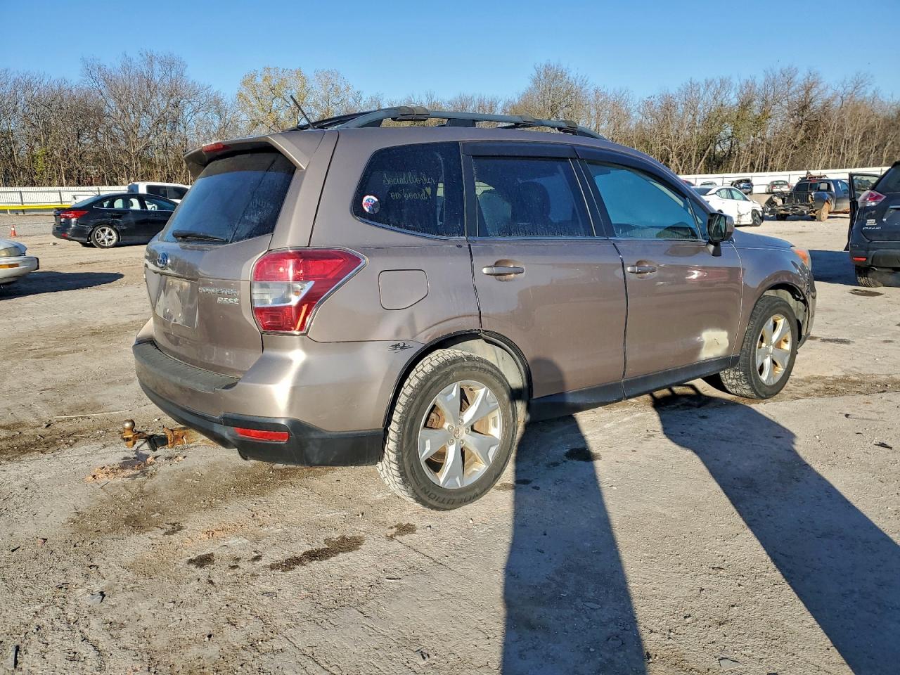 2014 Subaru Forester VIN JF2SJAHC6EH463250 photo 3