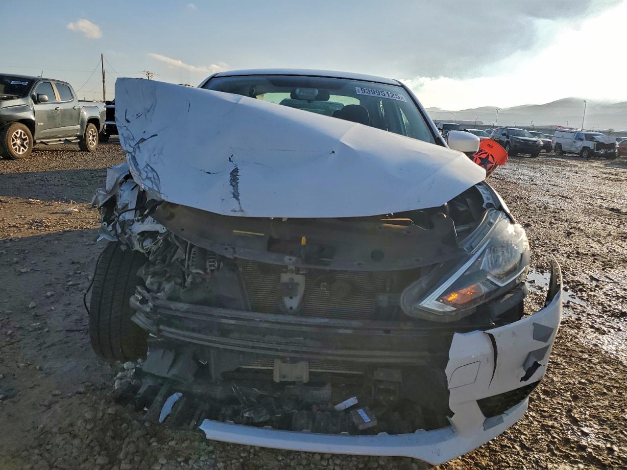 2018 Niss Sentra VIN 3N1AB7AP3JY282454 photo 5