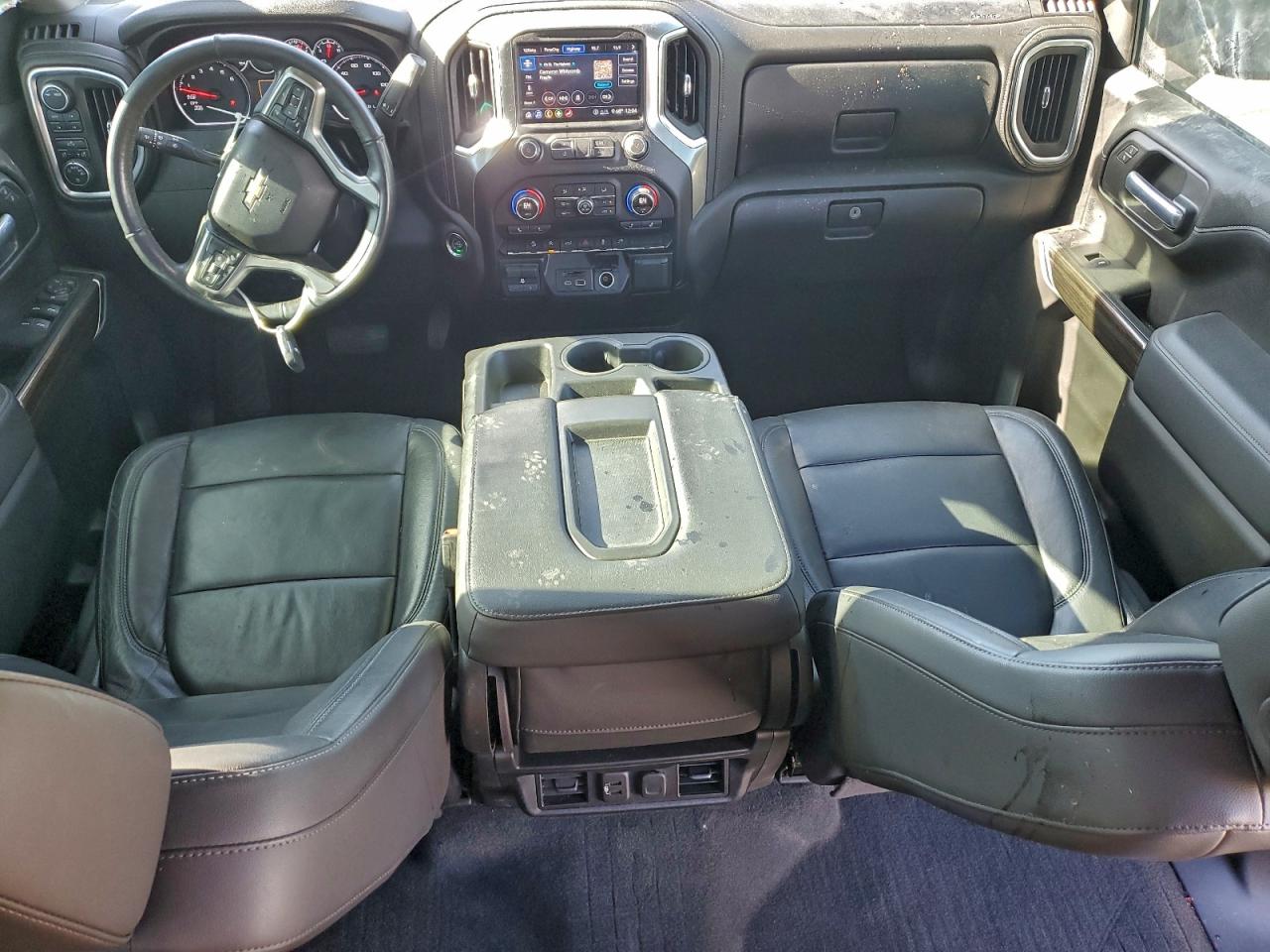 2020 Chevrolet All models VIN 3GCUYDED6LG199021 photo 8