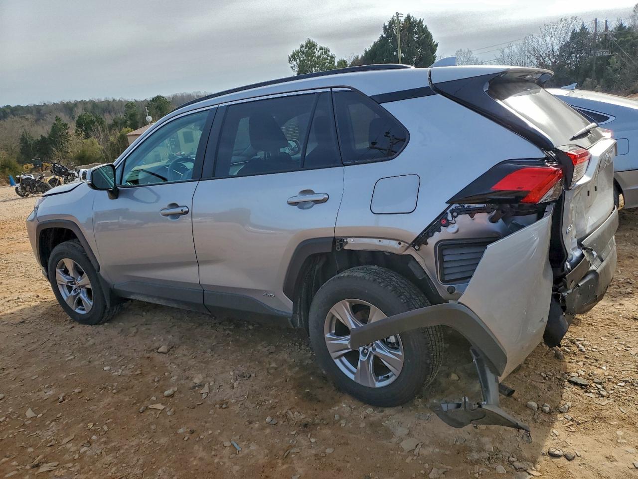 2025 Toyota Rav4 VIN 2T3RWRFV4SW267783 photo 2