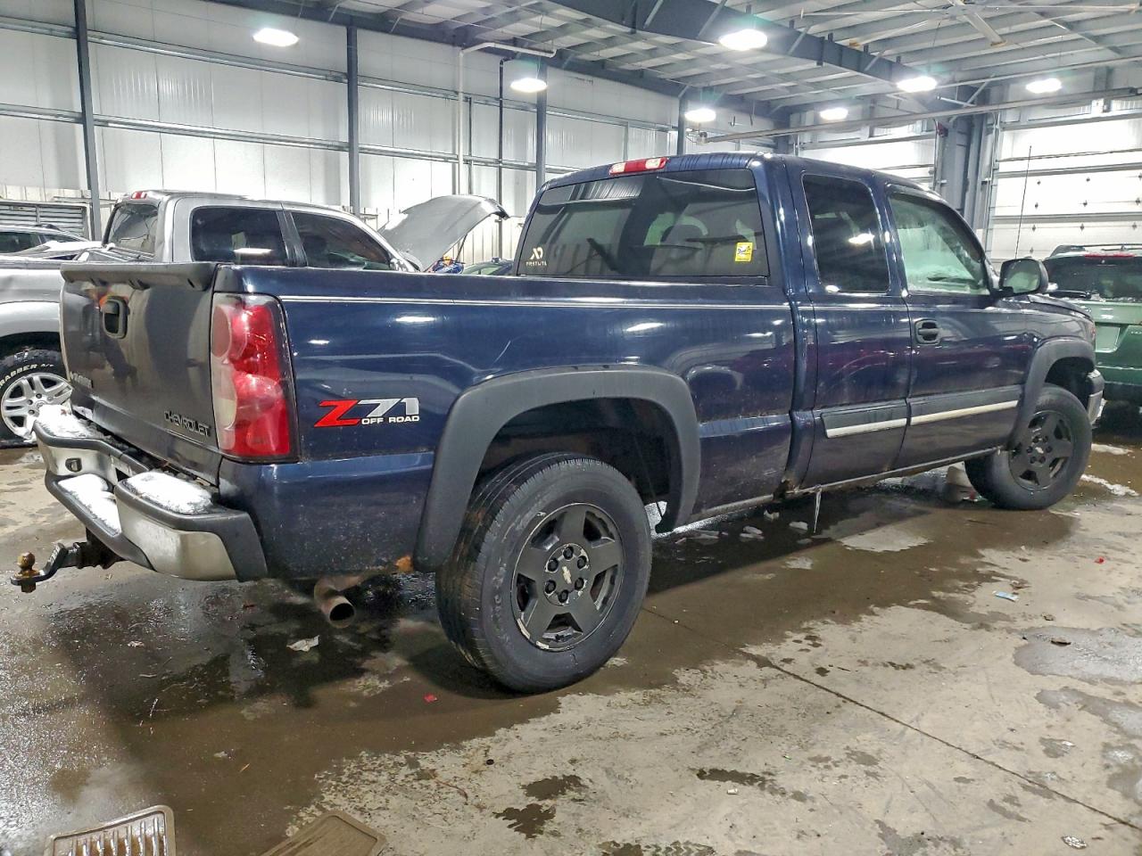 2005 Chevrolet All models VIN 1GCEK19B55E327594 photo 3