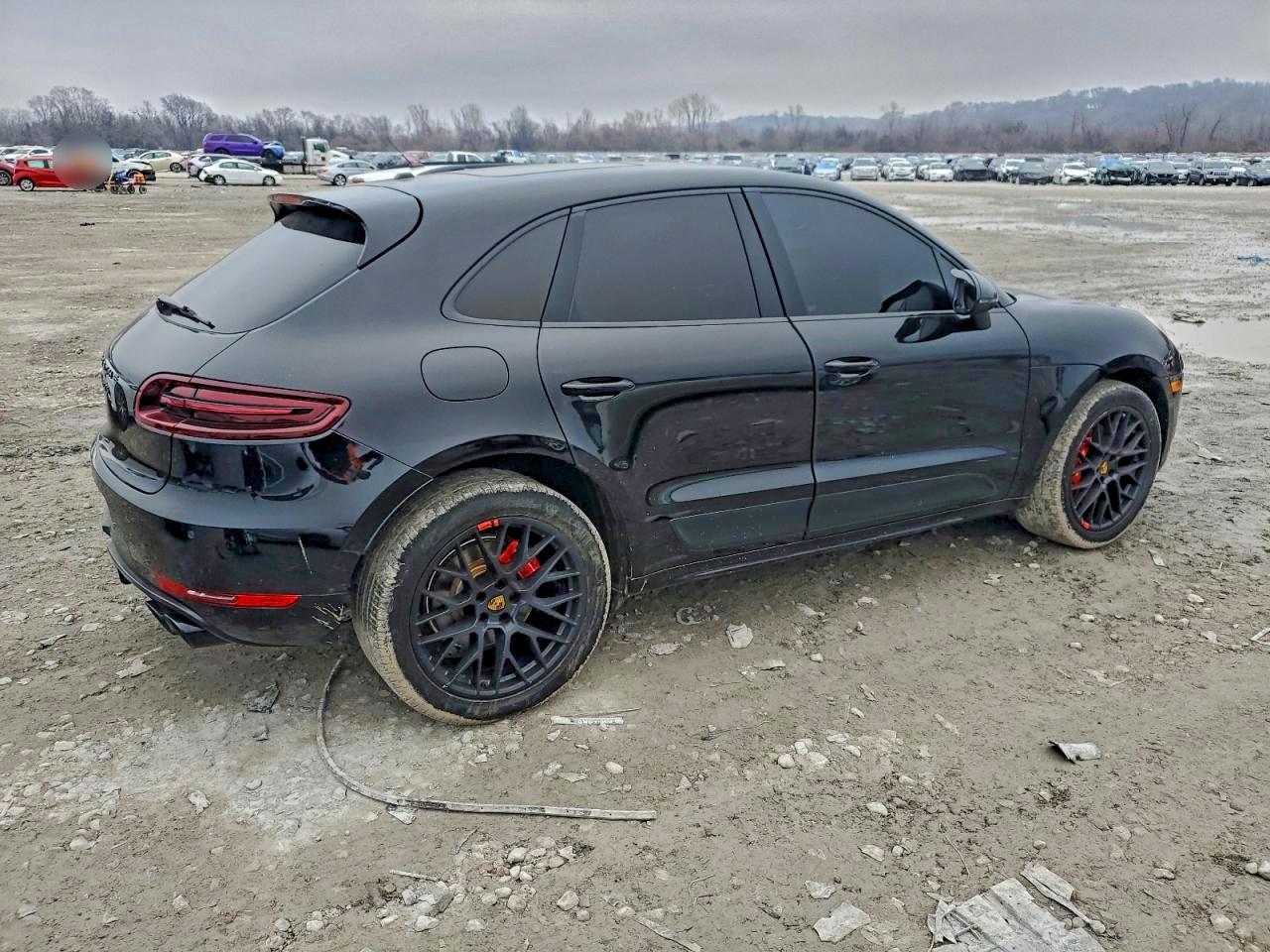 2017 Porsche Macan VIN WP1AG2A56HLB50578 photo 3