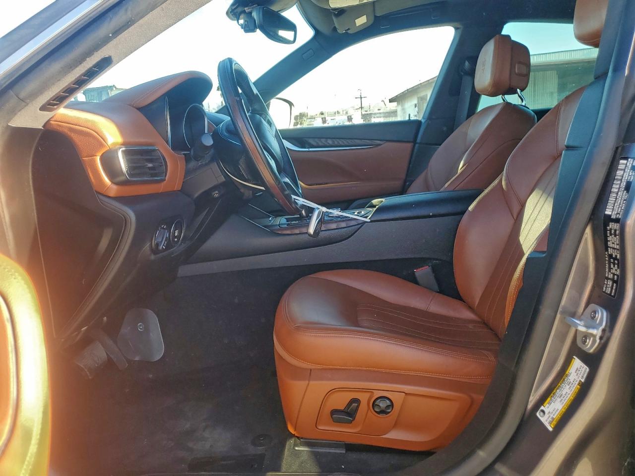 2019 Maserati All models VIN ZN661XUA5KX322564 photo 7