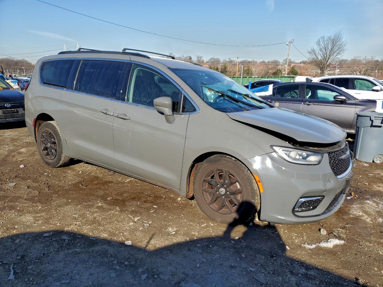 2022 Chrysler Pacifica VIN 2C4RC1BG2NR169500 photo 4