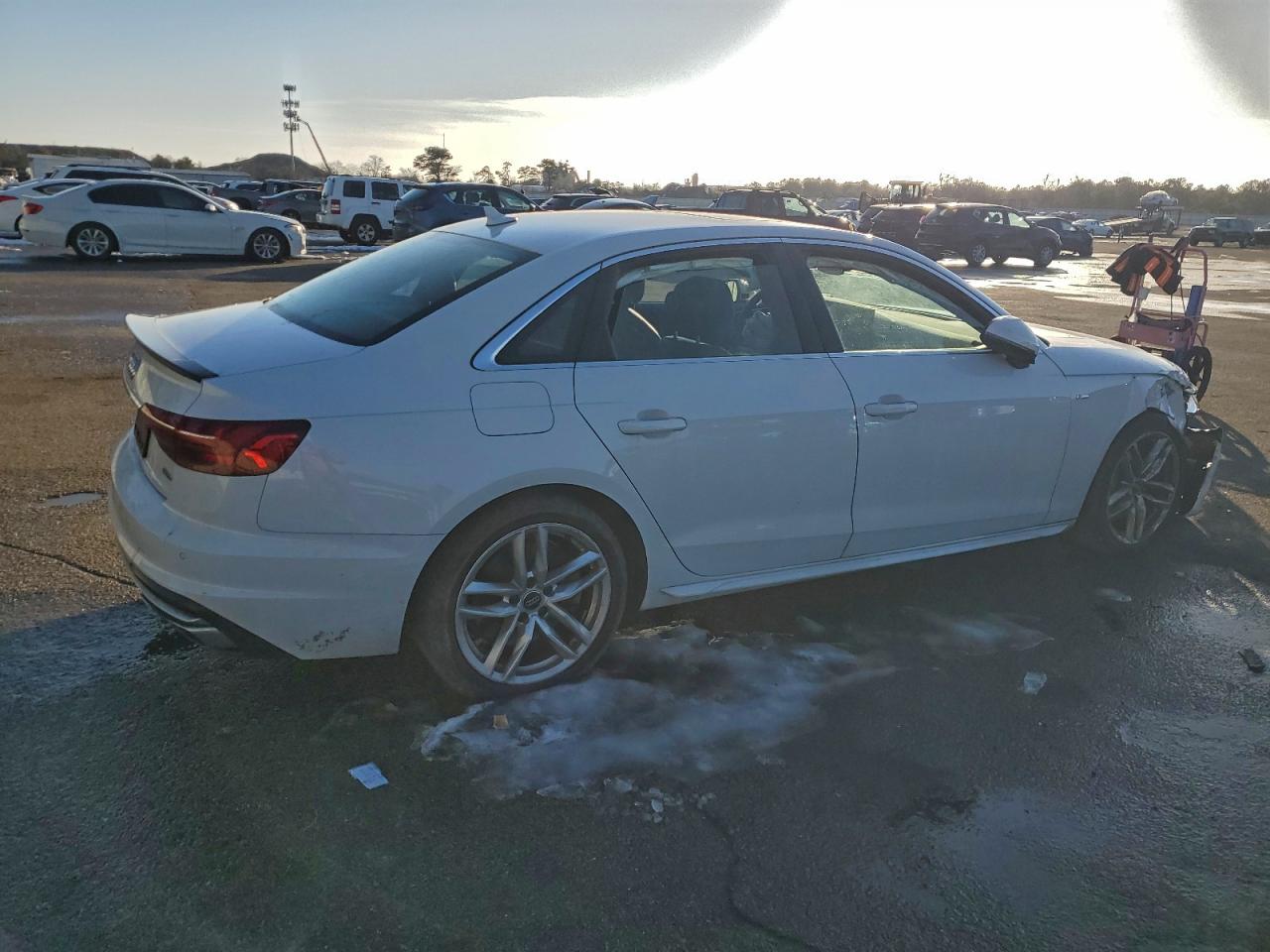 2020 Audi A4 VIN WAUENAF41LN014517 photo 3
