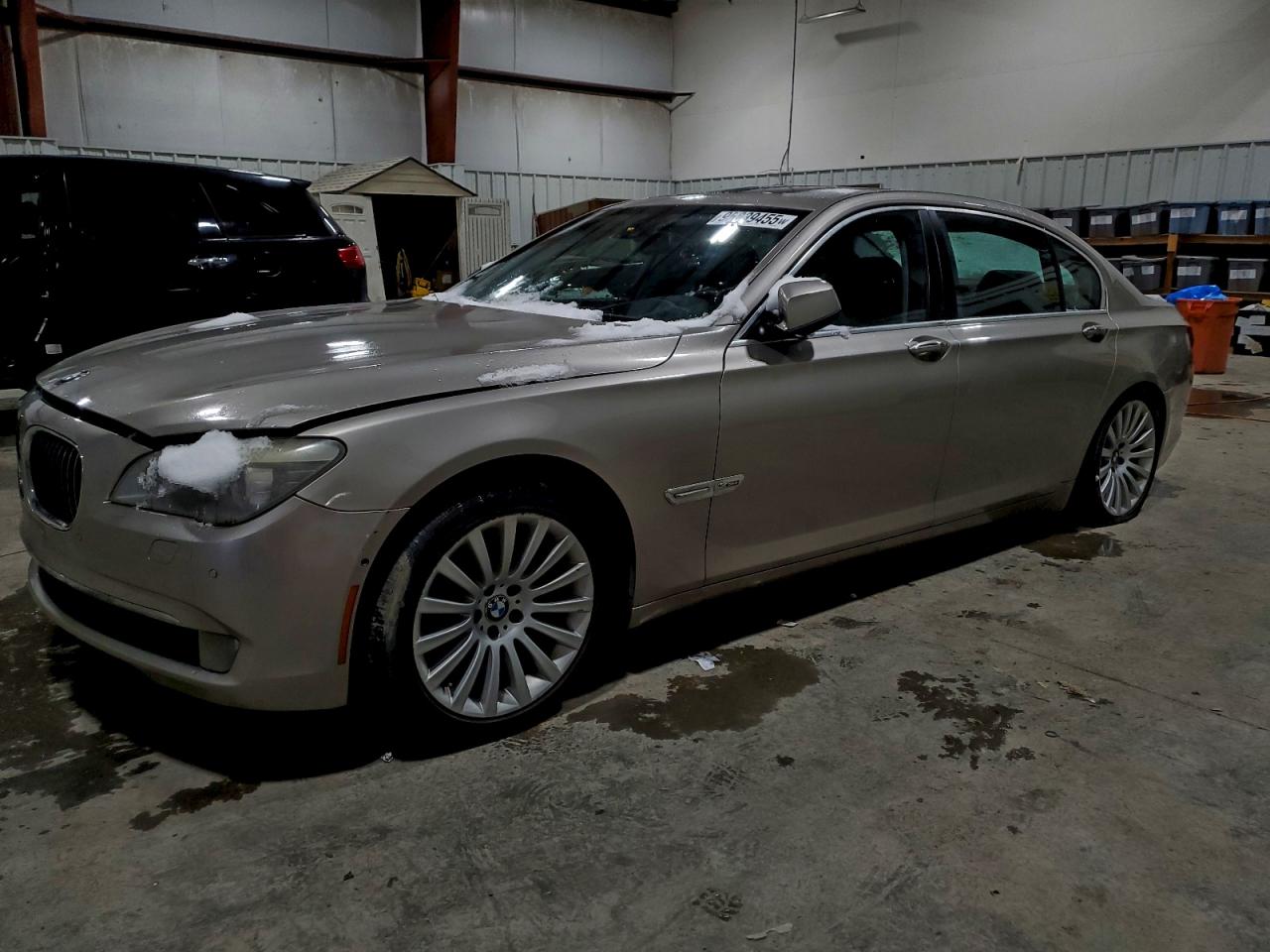 2012 BMW 7 series VIN WBAKC8C57CC437189 photo 1