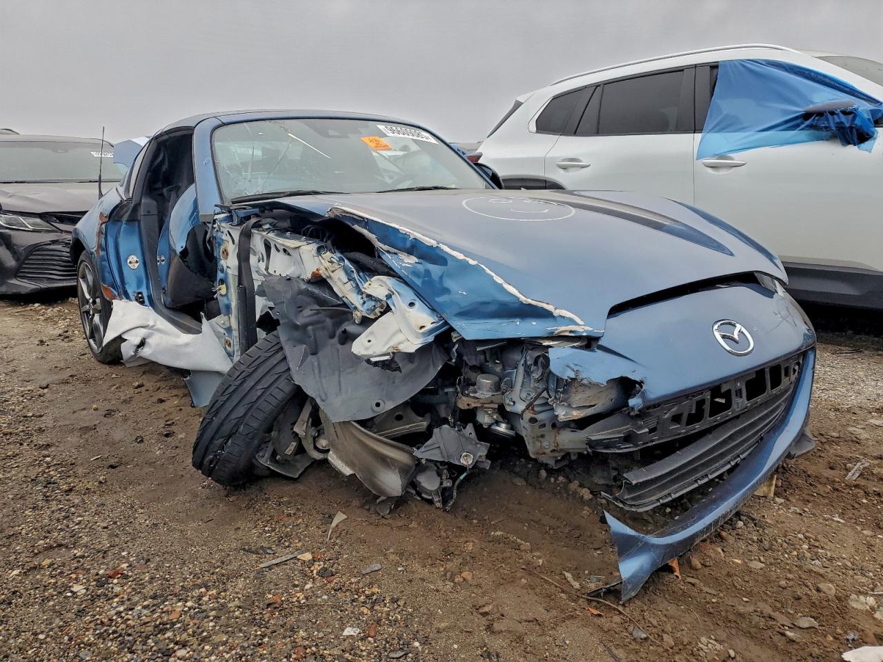 2020 Mazda Mx5 VIN JM1NDAM74L0411770 photo 4