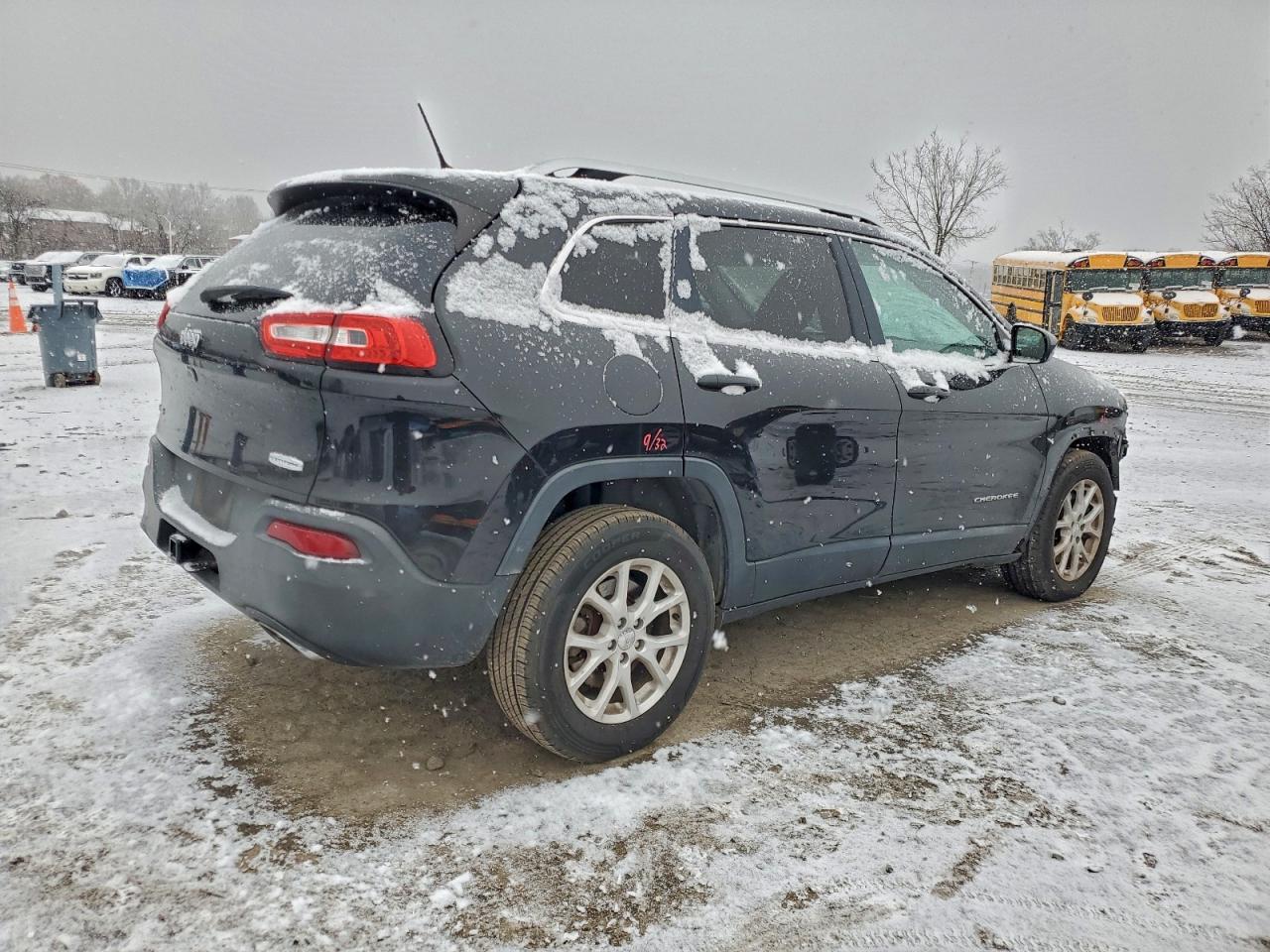 2015 Jeep Grand cher VIN 1C4PJMCS0FW750097 photo 3